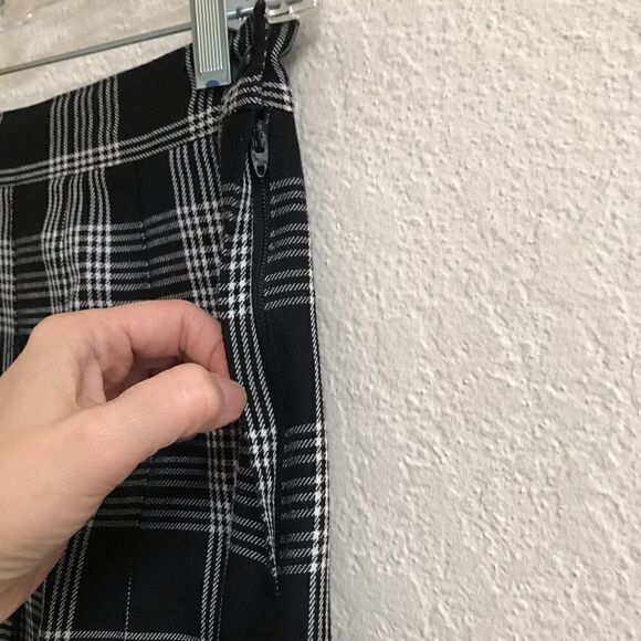 Vintage Y2K Separate Issue black & white Clueless academia plaid mini skirt M* - Picture 2 of 4
